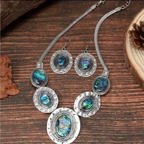 Bohemian Abalone Necklace and Earring Set - Picture 4 of 4